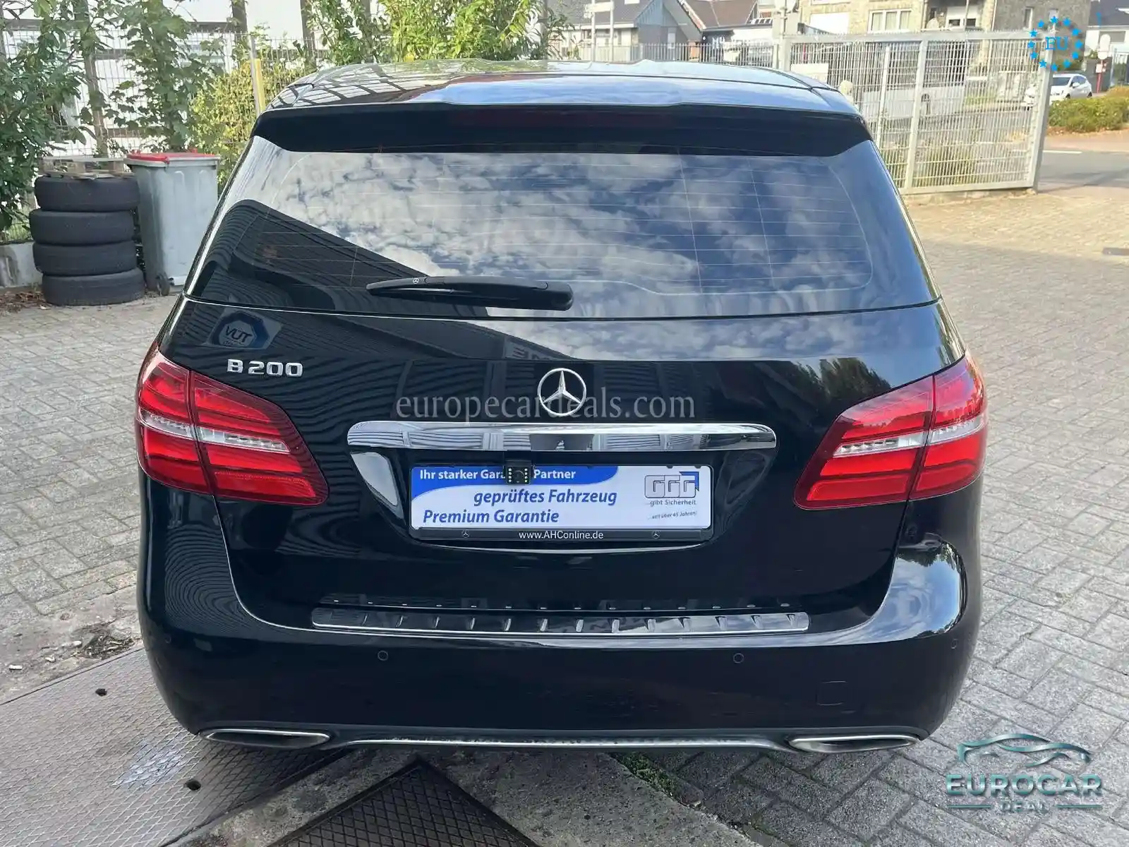 Mercedes-Benz B 200