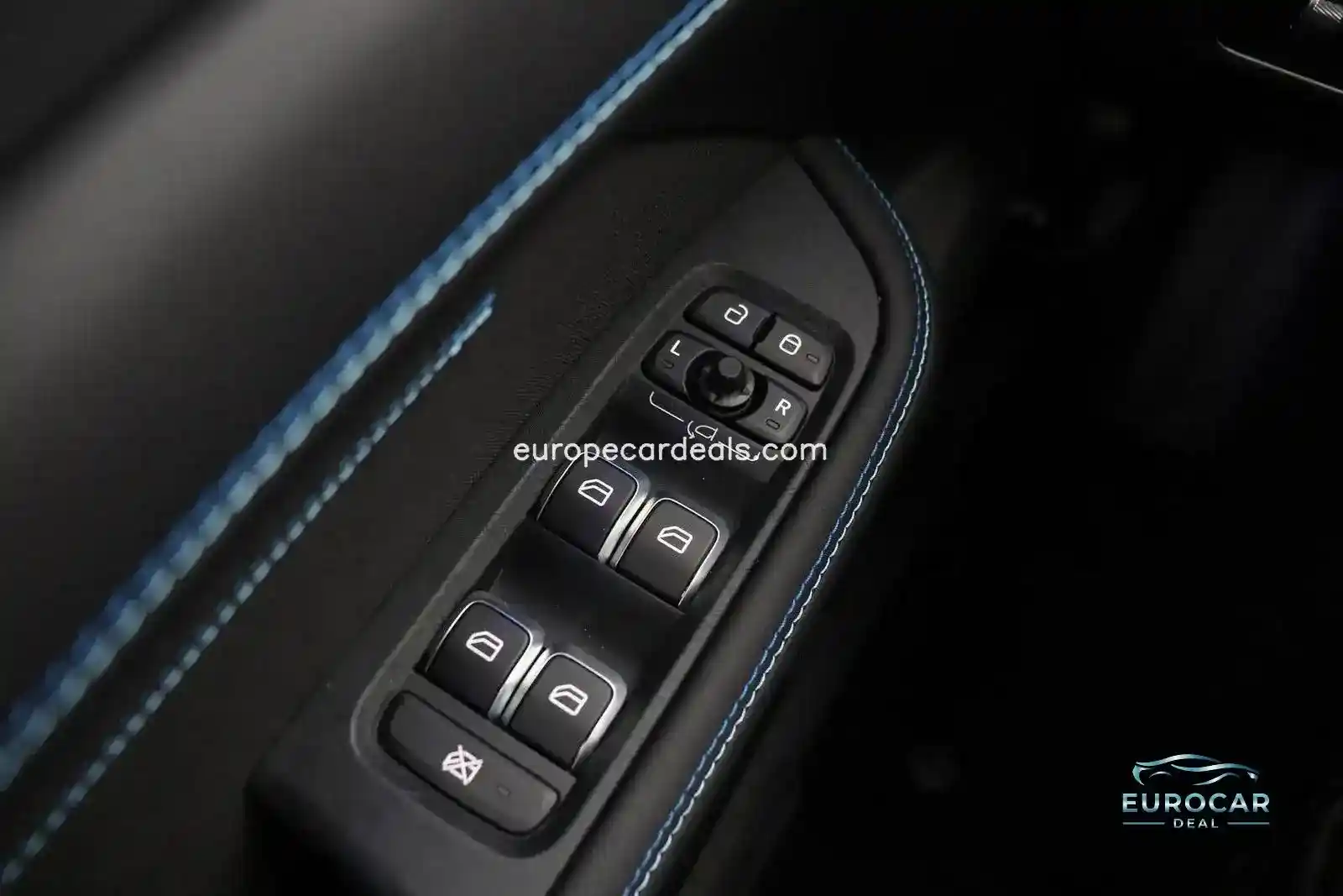 Lynk&Co 01