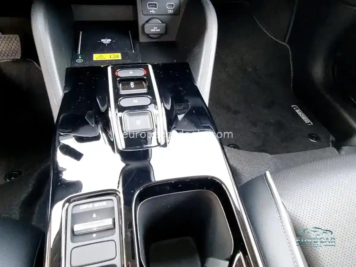 Honda e:Ny1
