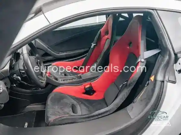 McLaren 675LT