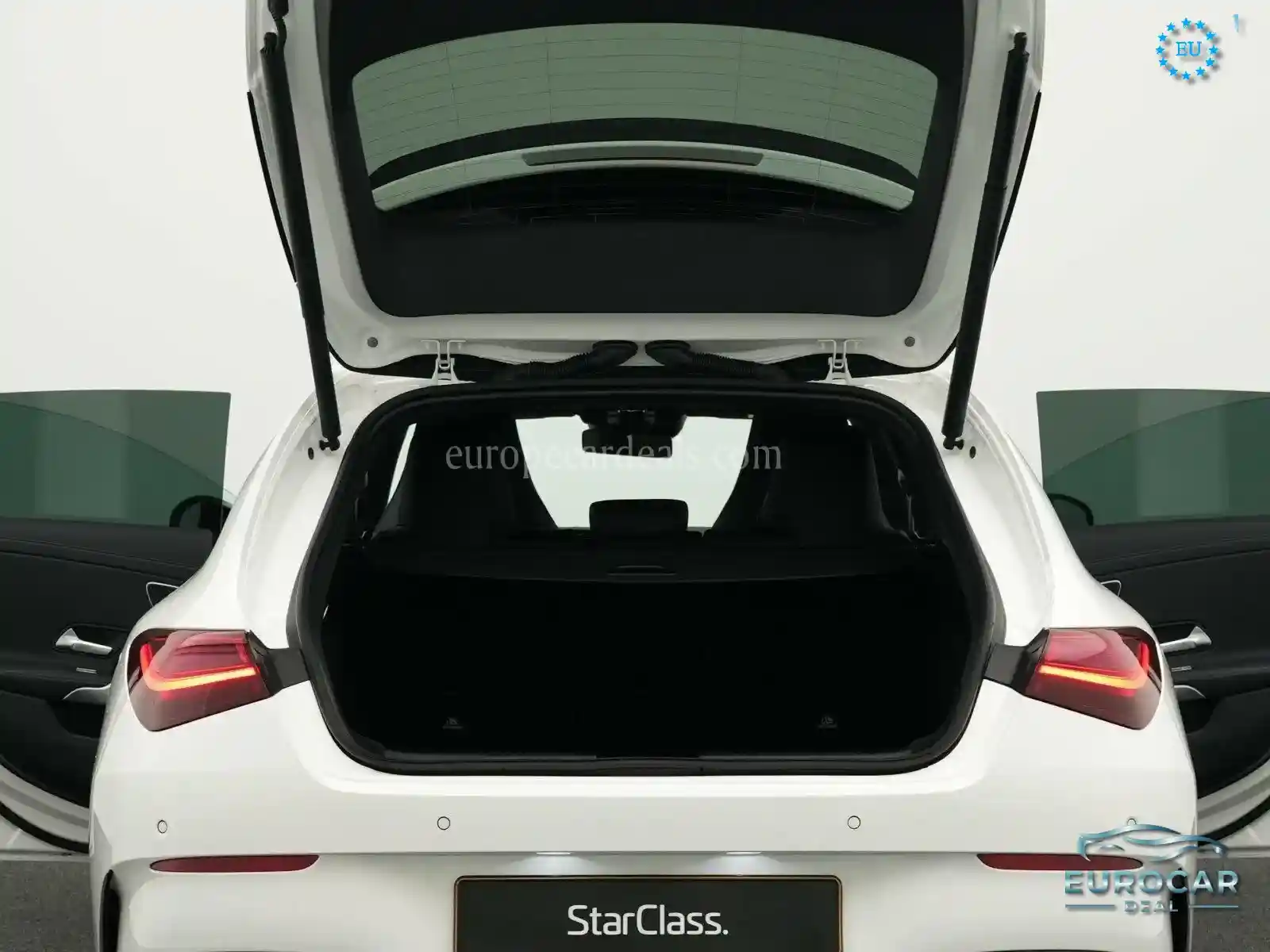 Mercedes-Benz CLA 45 AMG Shooting Brake