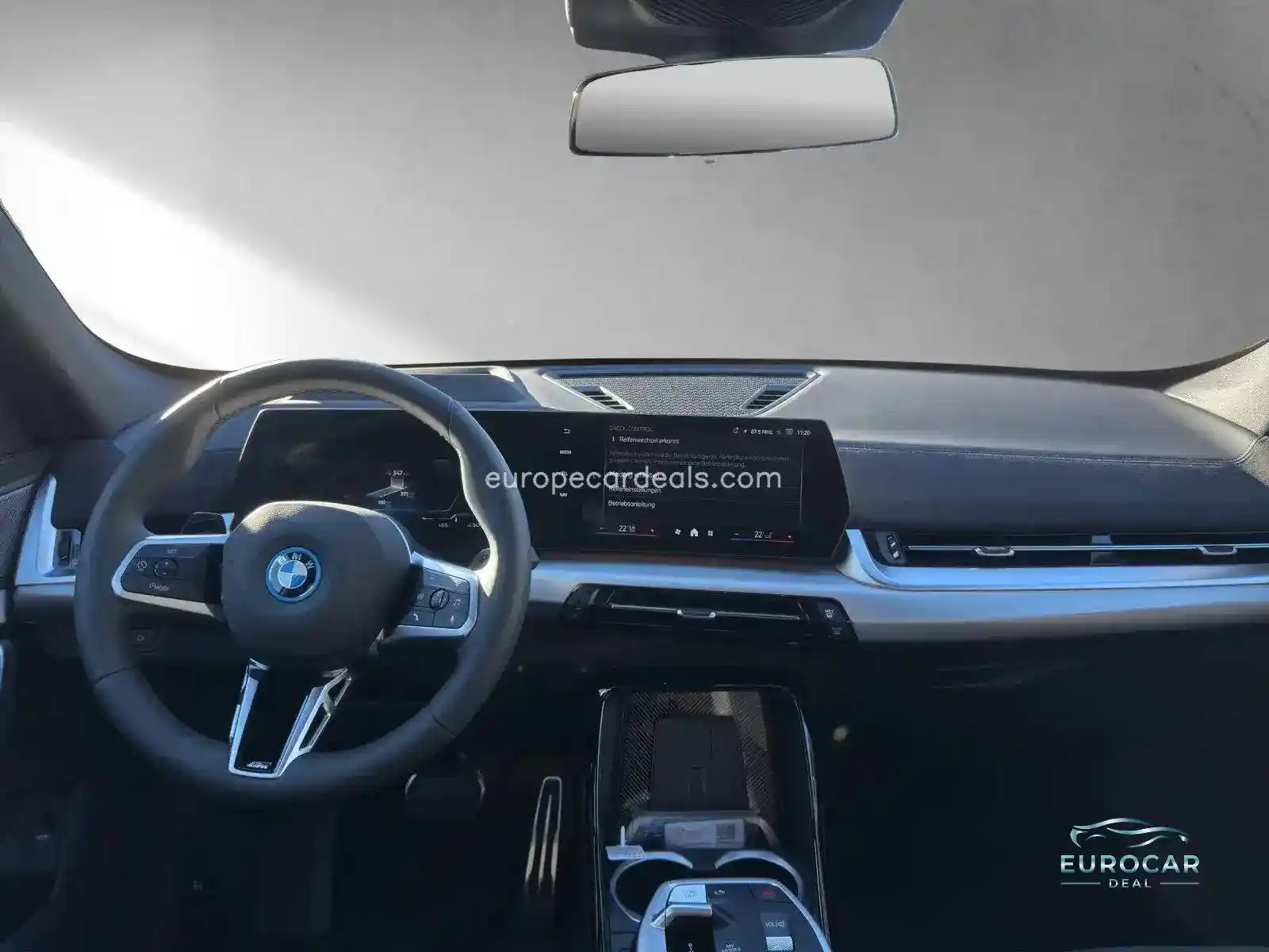 BMW iX1
