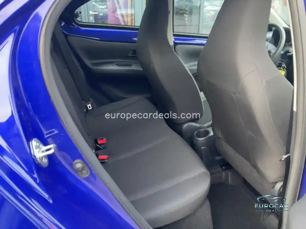 Toyota Aygo (X)