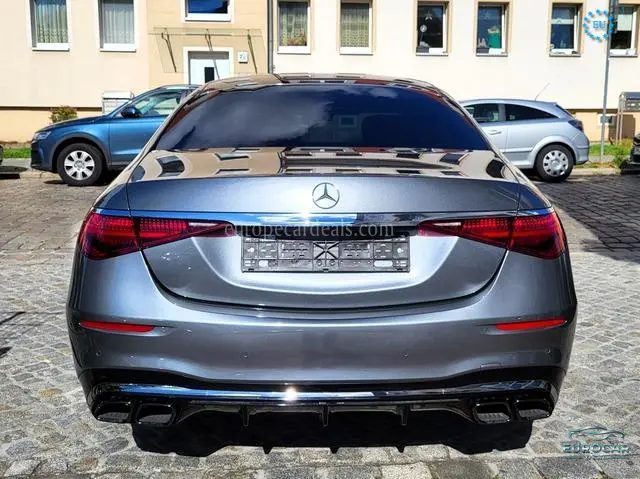 Mercedes-Benz S 400
