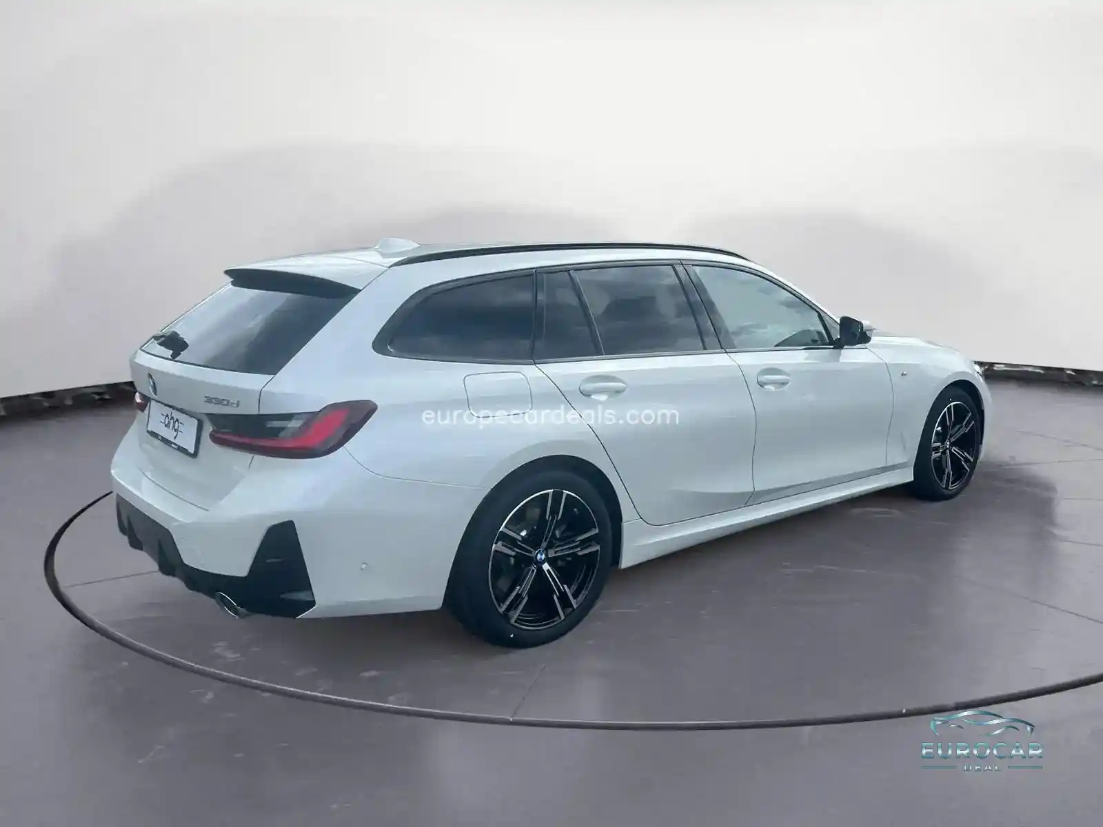 BMW 330