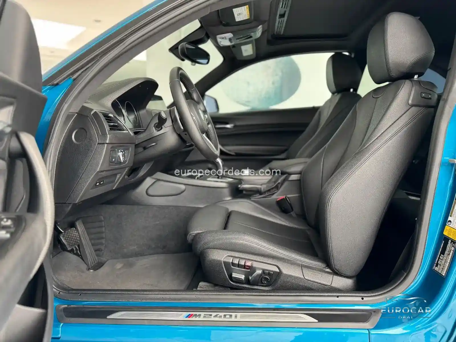 BMW M240i