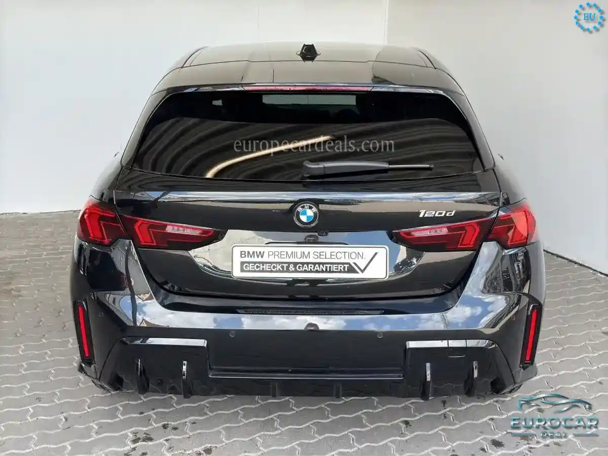 BMW 120