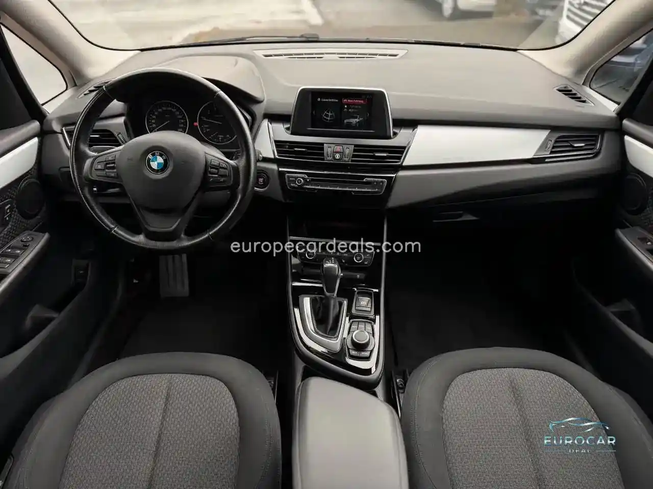 BMW 218