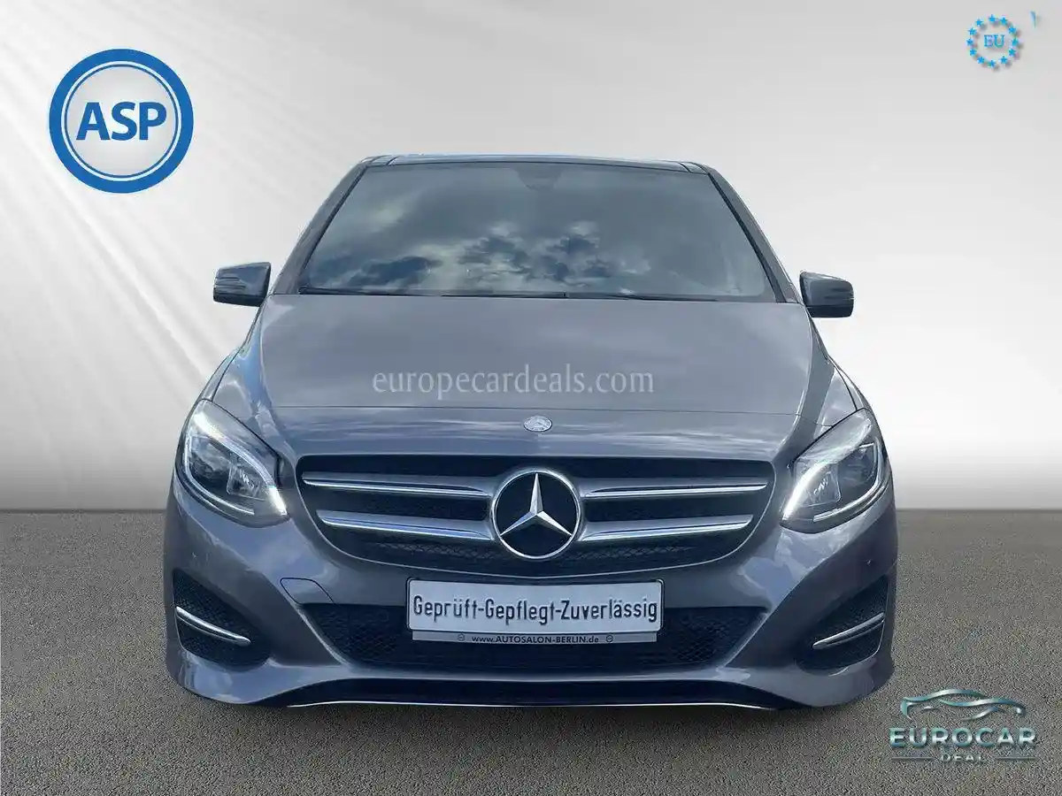 Mercedes-Benz B 180