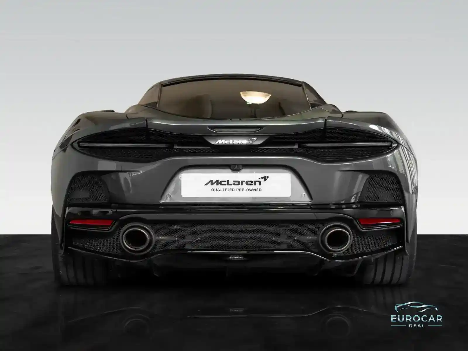 McLaren GT