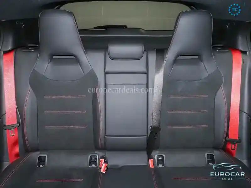 Mercedes-Benz A 35 AMG