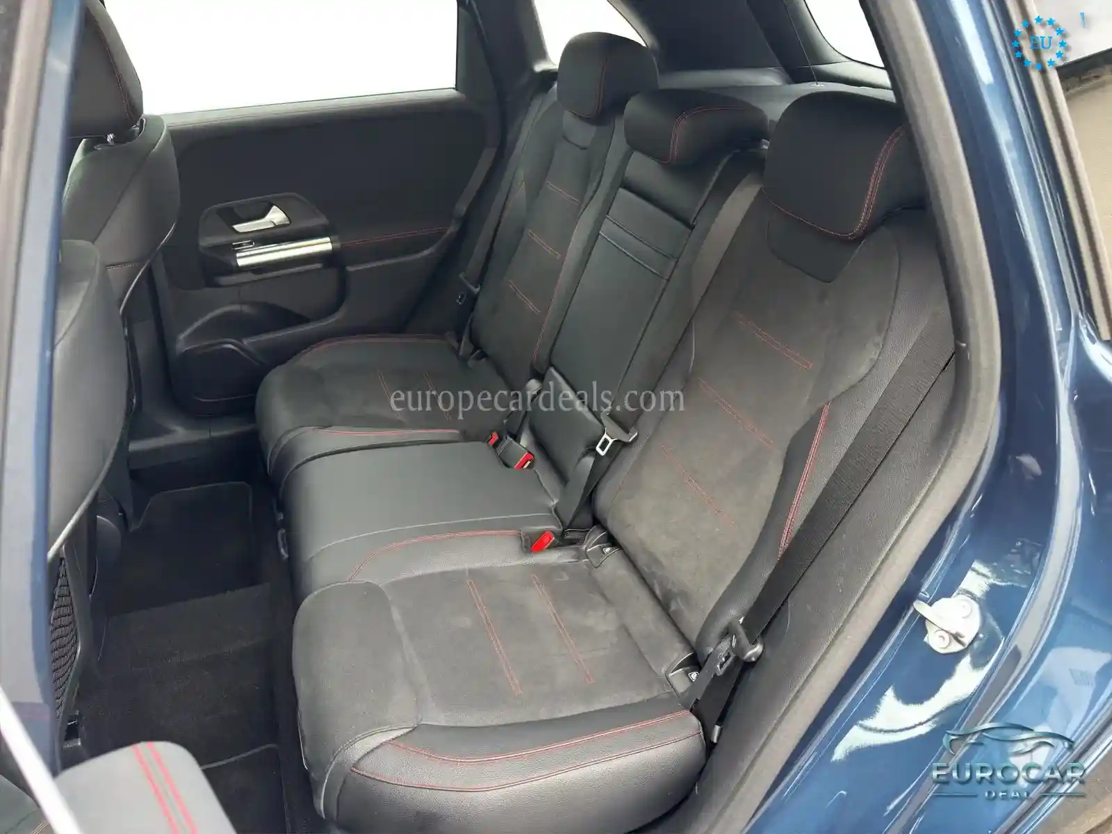 Mercedes-Benz B 220