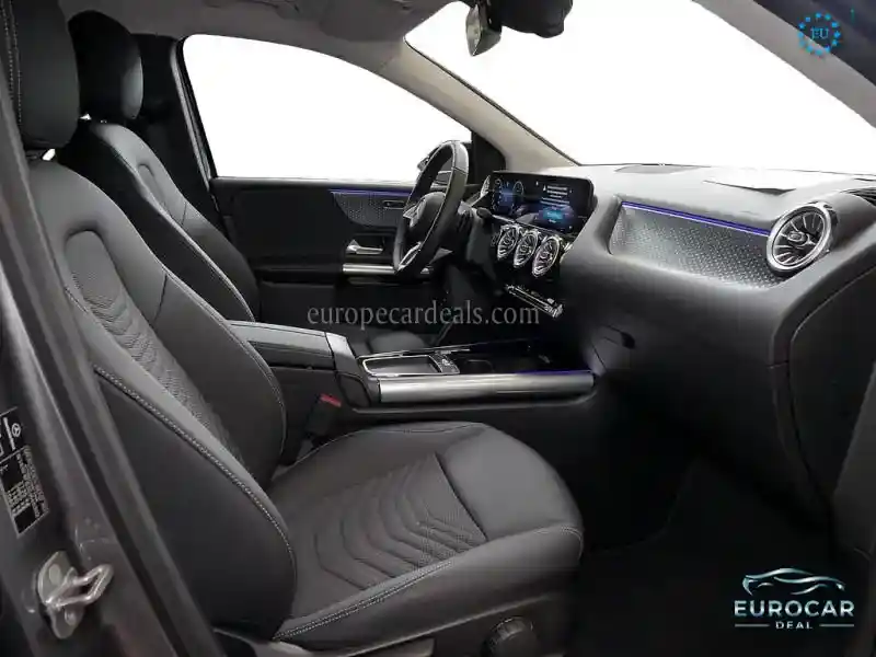 Mercedes-Benz B 220