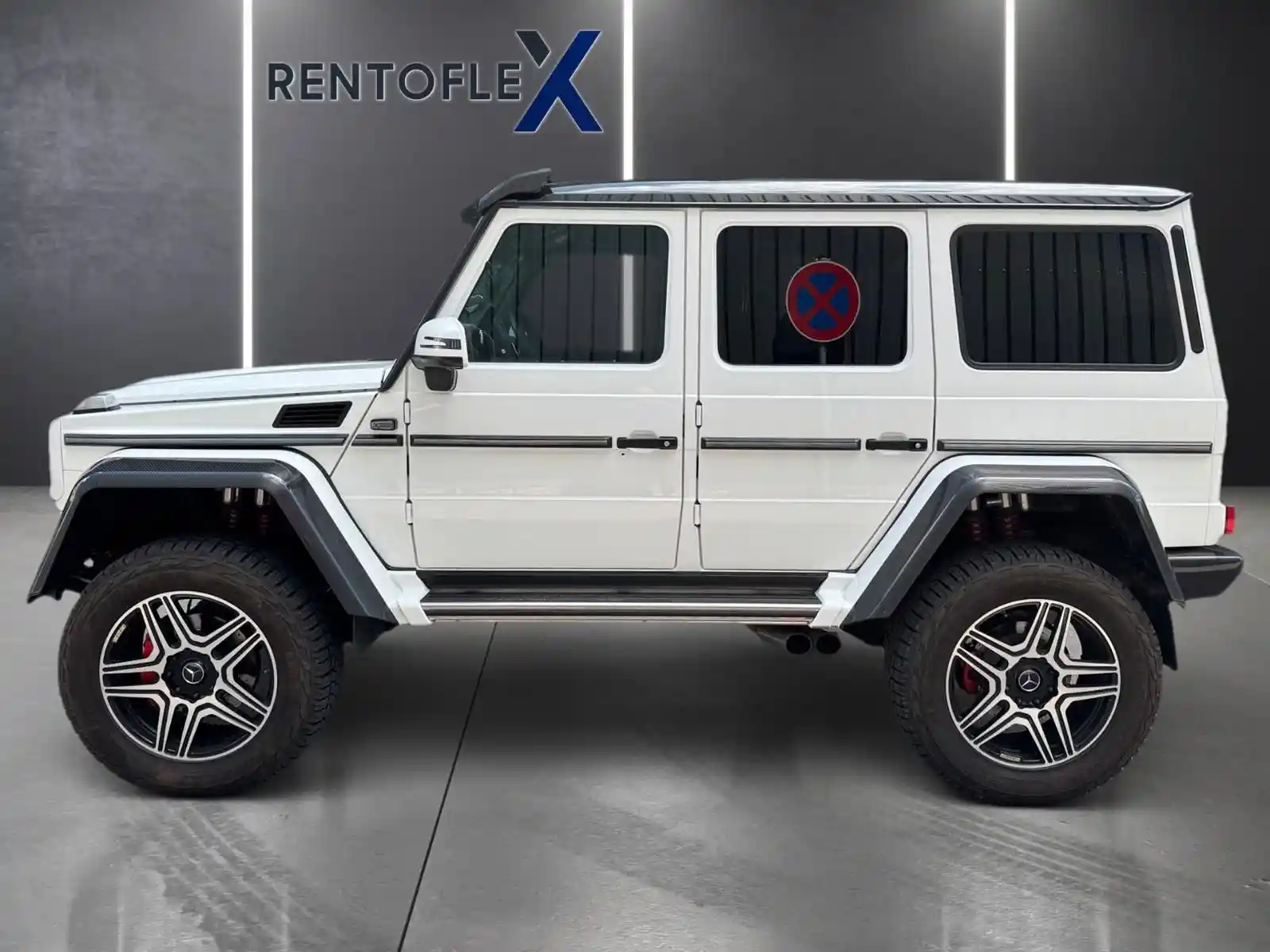 Mercedes-Benz G 500