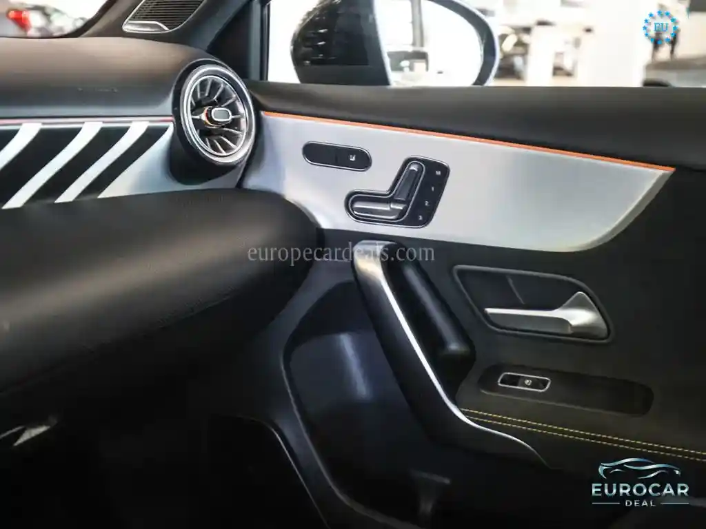 Mercedes-Benz A 45 AMG