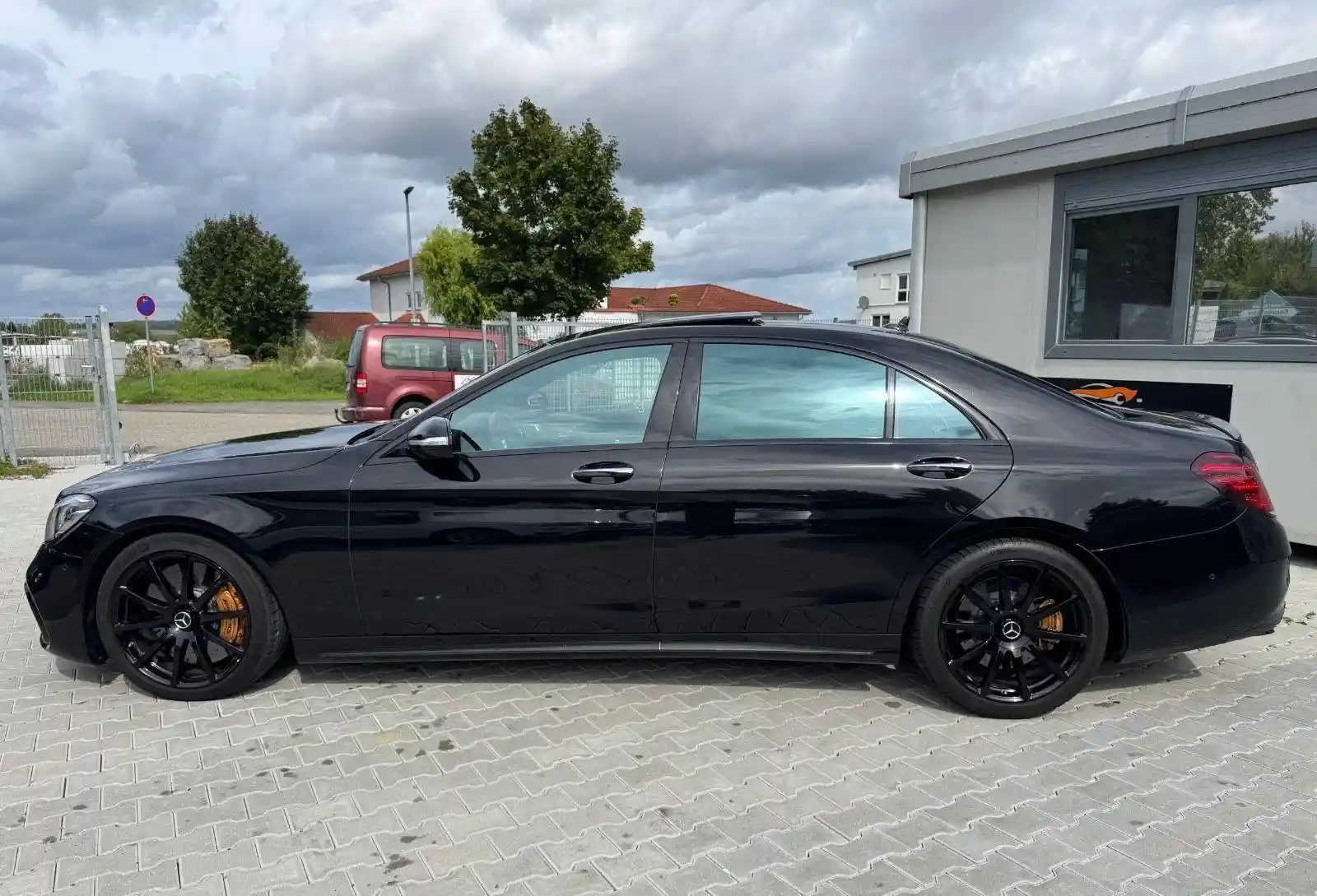 Mercedes-Benz S 63 AMG