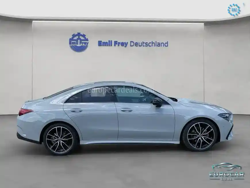 Mercedes-Benz CLA 180