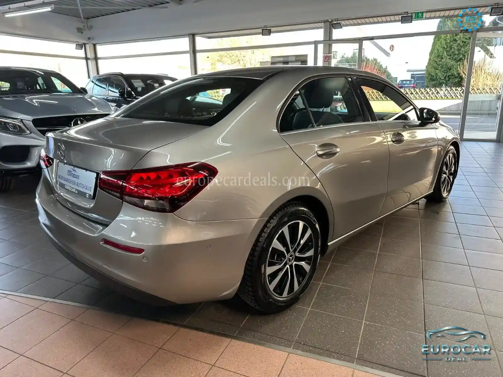 Mercedes-Benz A 180