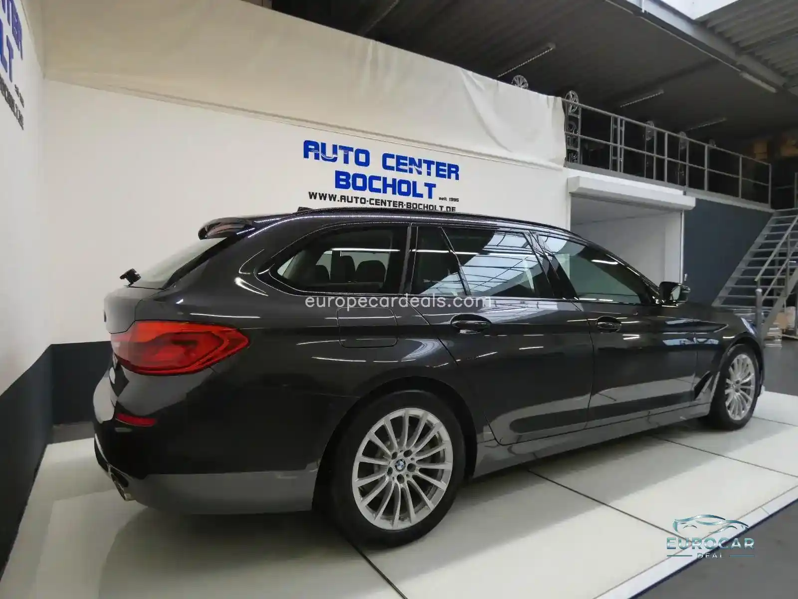 BMW 530