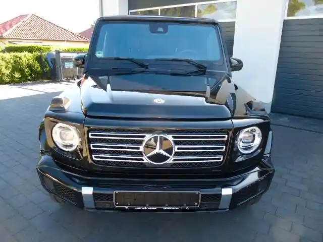 Mercedes-Benz G 500