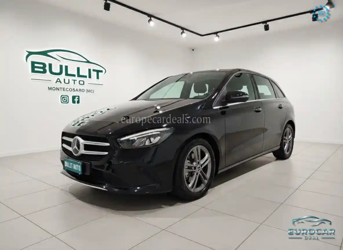 Mercedes-Benz B 180
