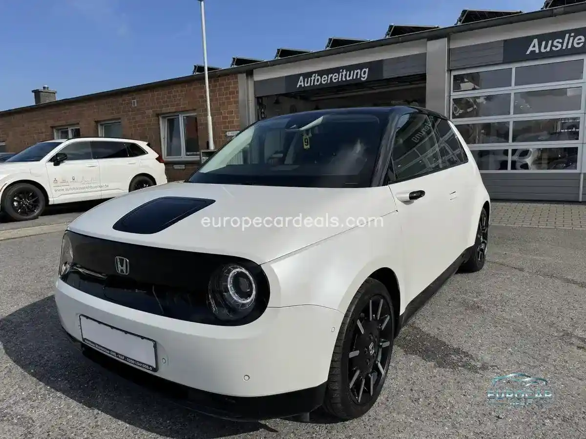 Honda e