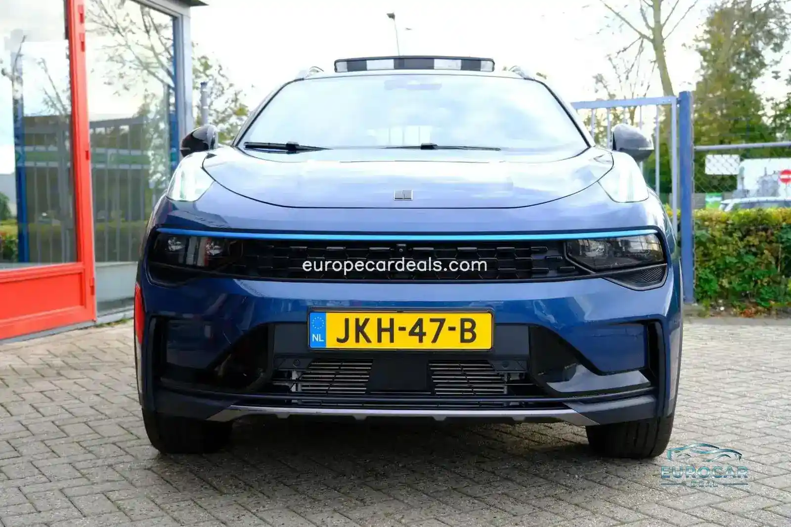 Lynk&Co 01