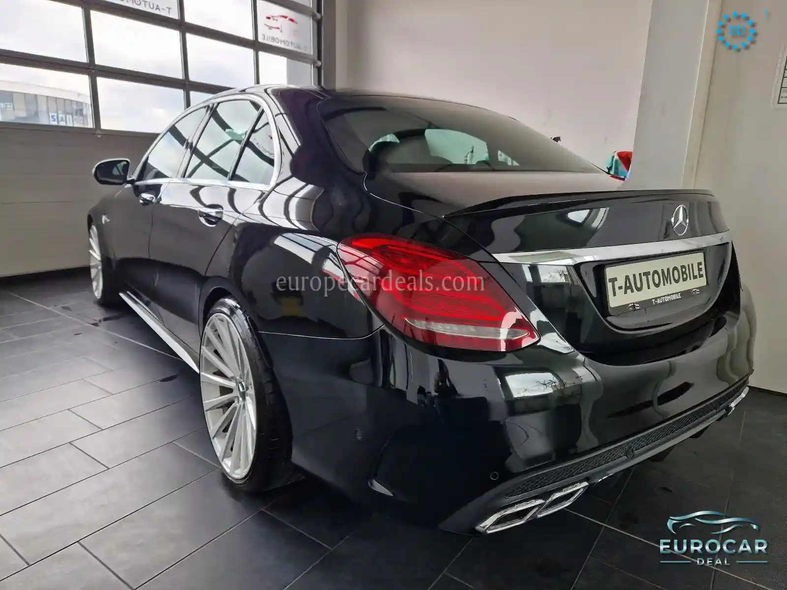 Mercedes-Benz C 63 AMG