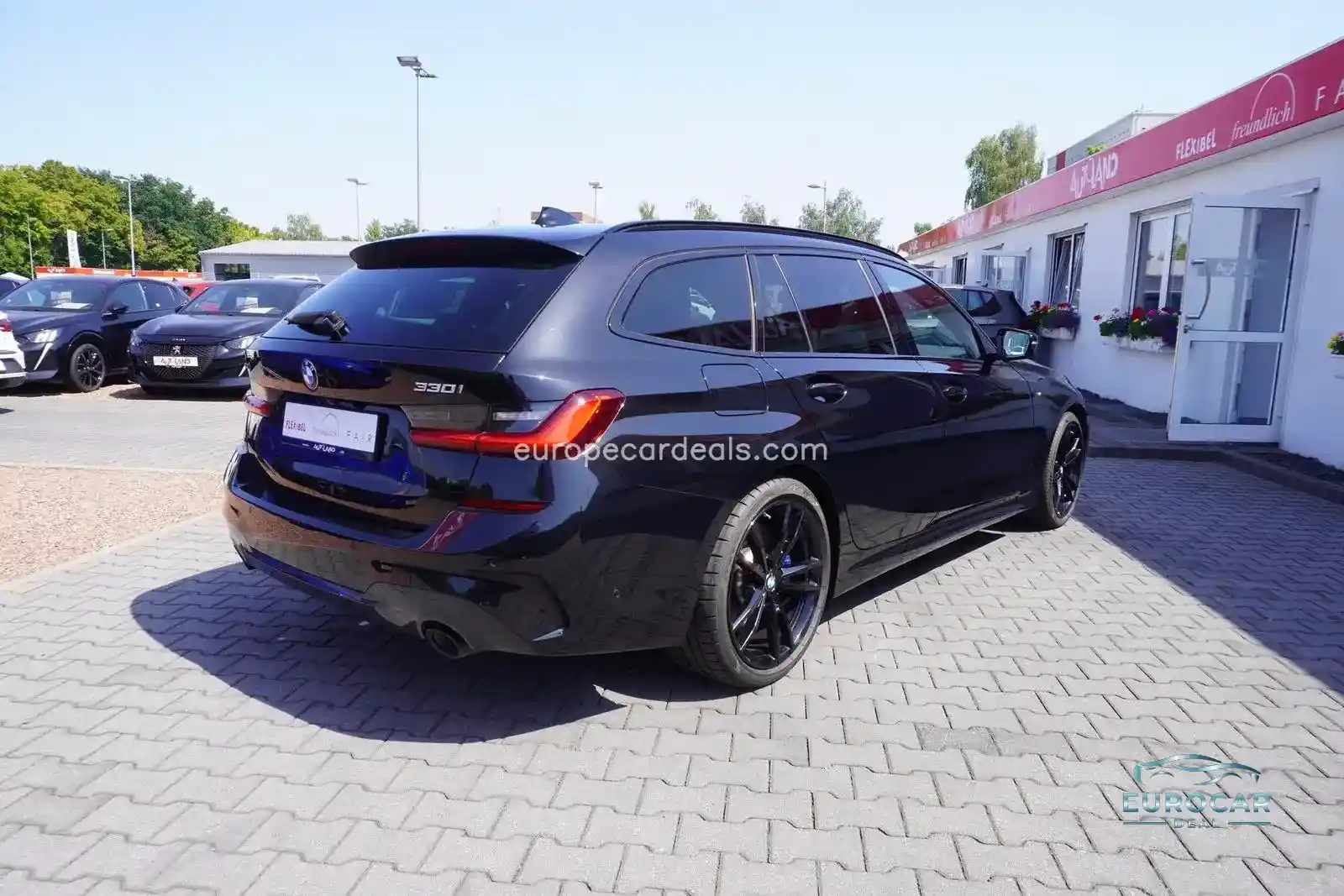 BMW 330