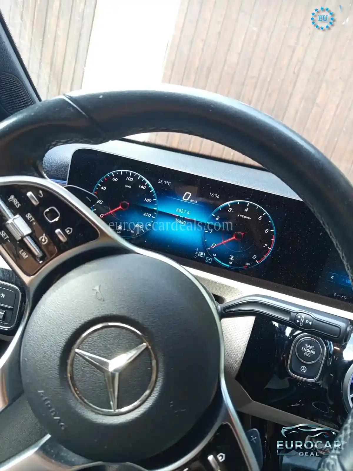 Mercedes-Benz A 220