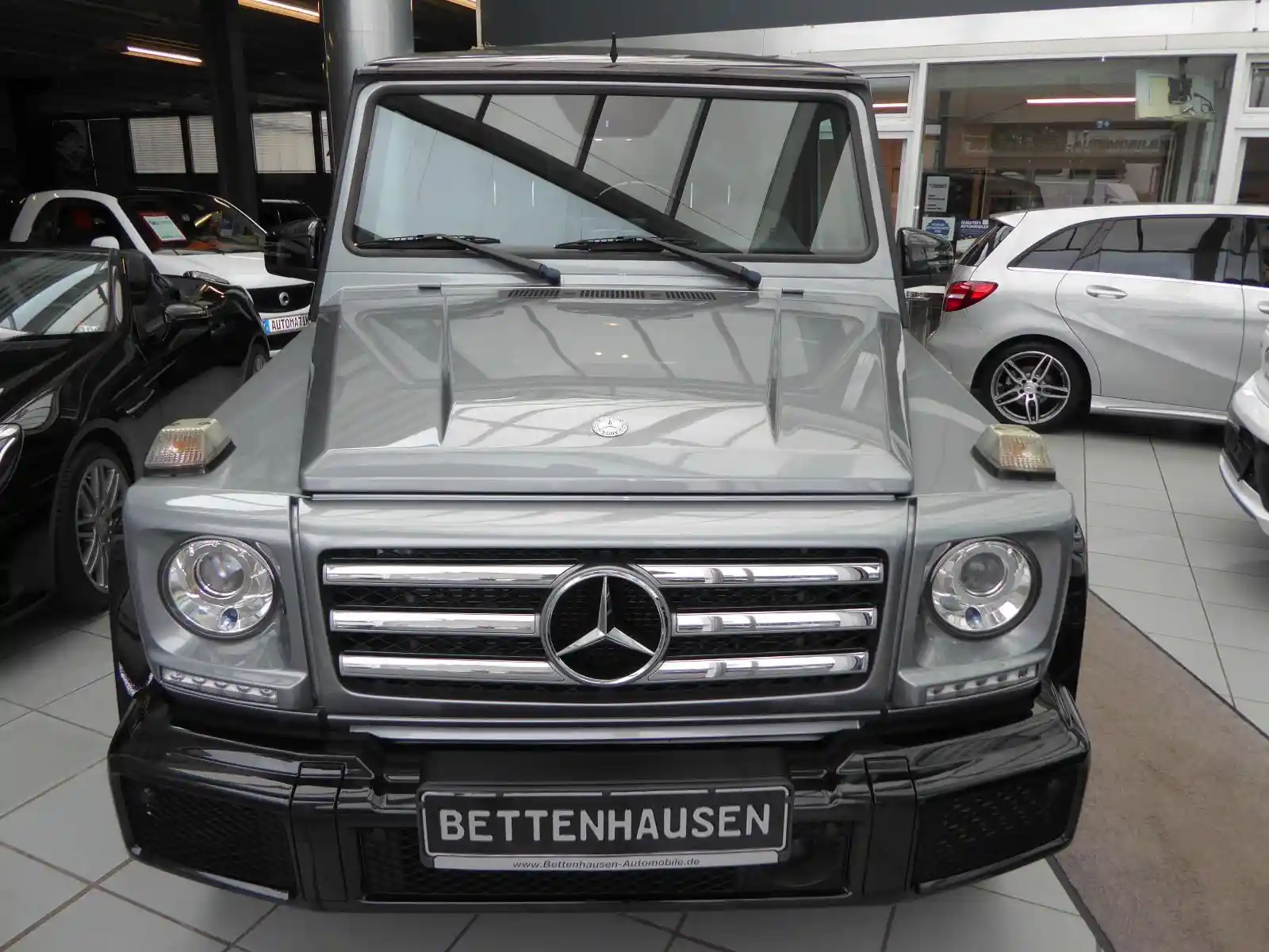Mercedes-Benz G 500