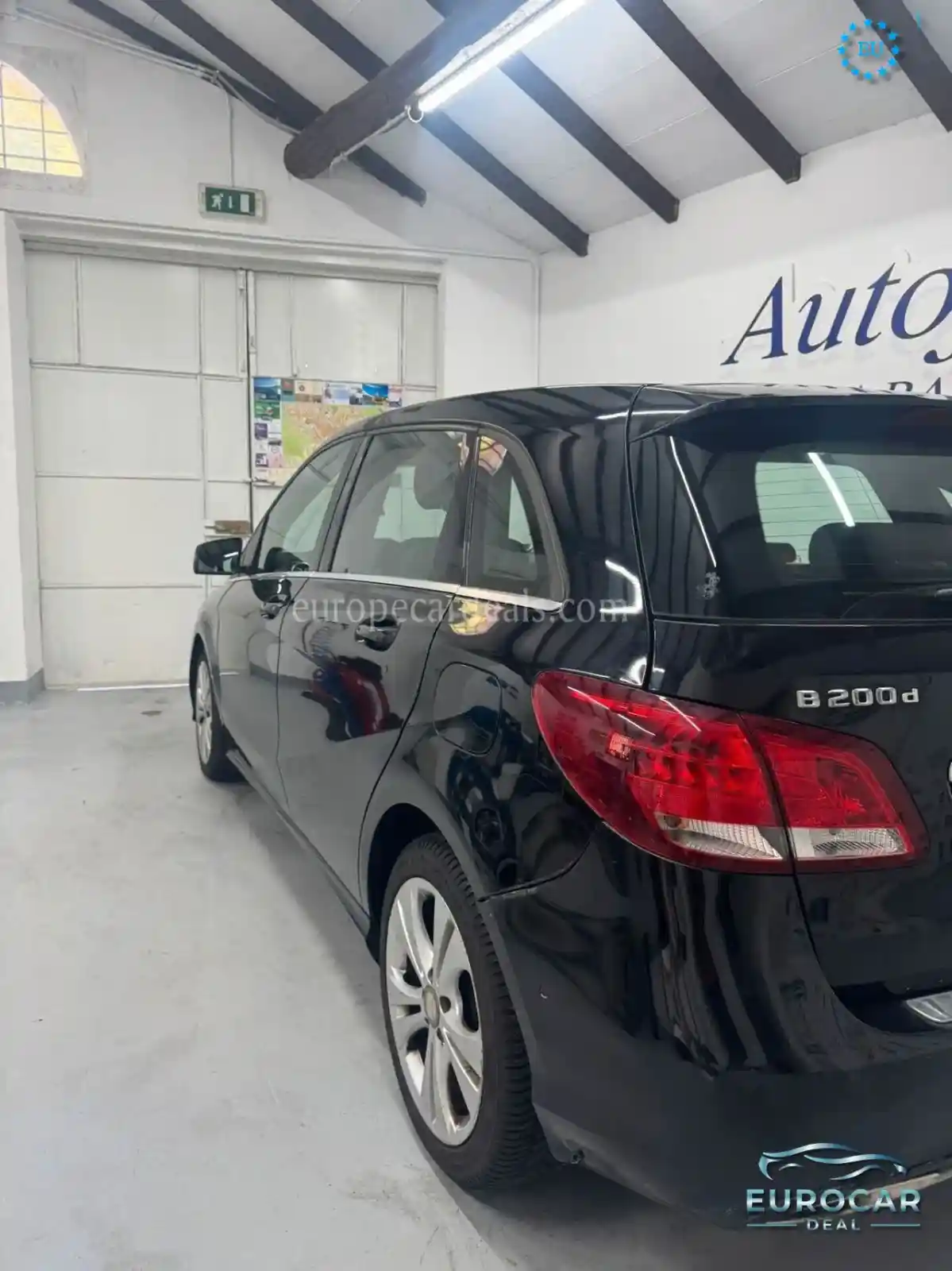 Mercedes-Benz B 200