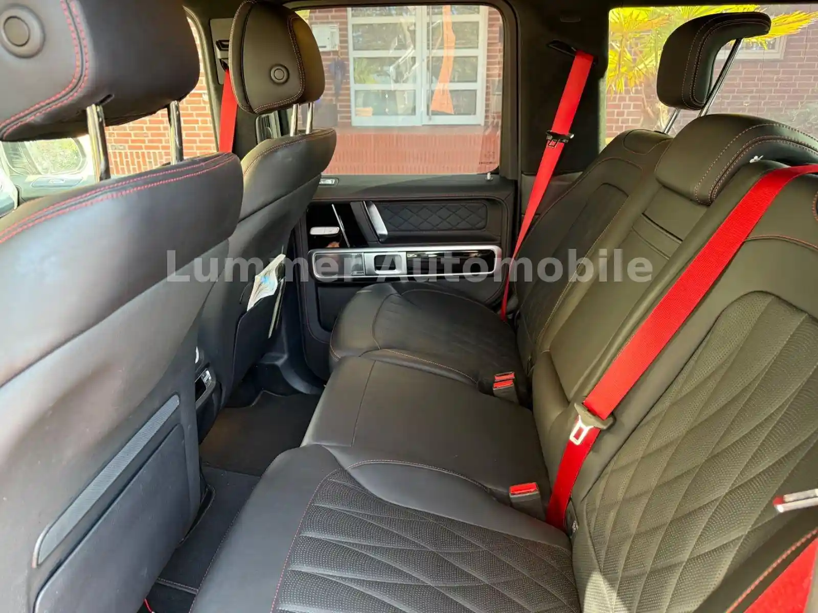 Mercedes-Benz G 500