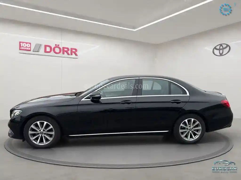 Mercedes-Benz E 220