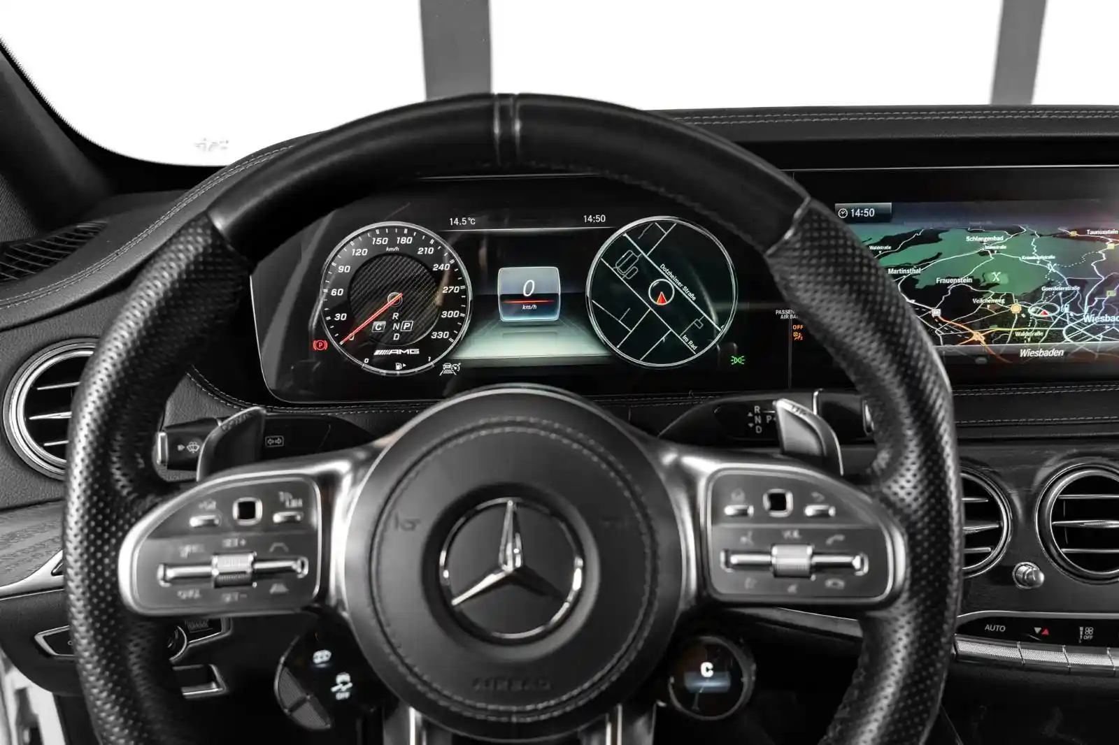 Mercedes-Benz S 63 AMG