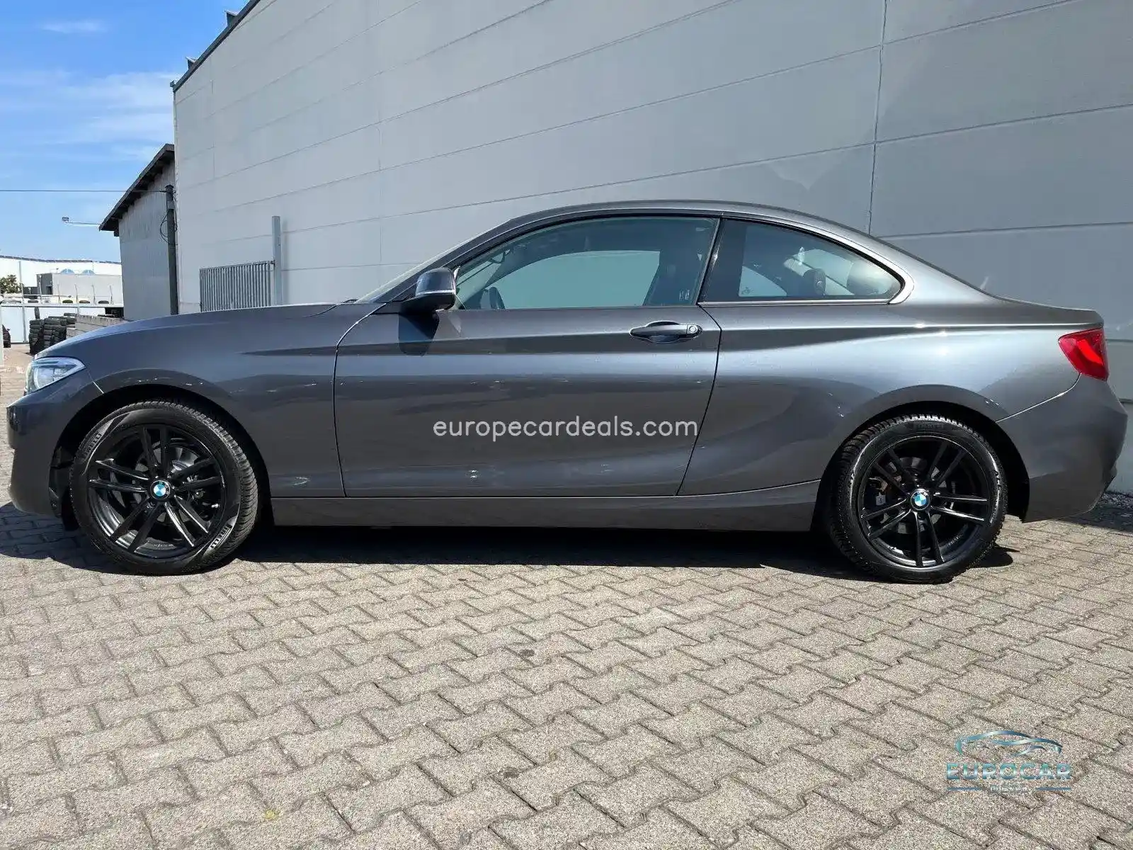 BMW 218