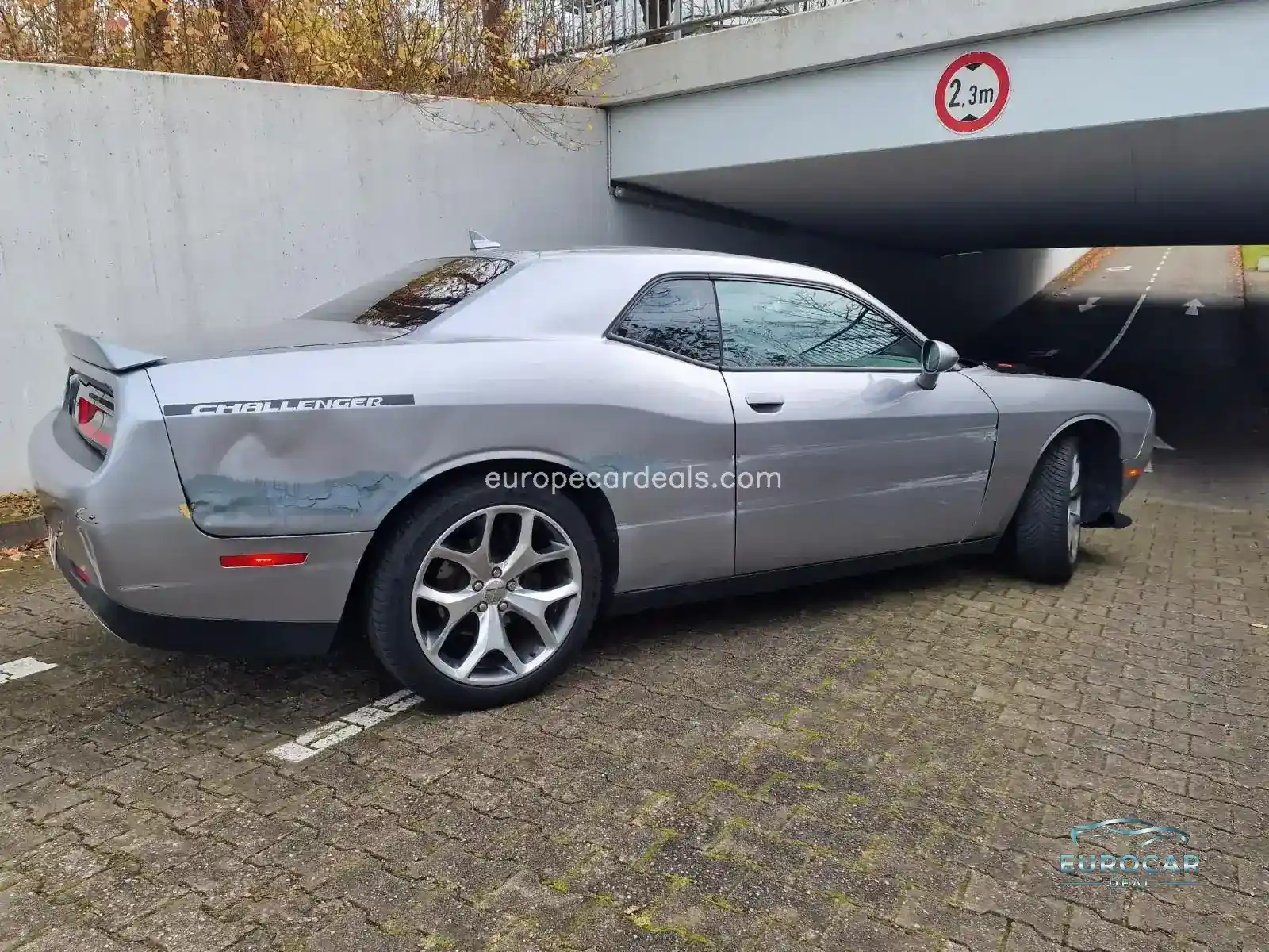 Dodge Challenger