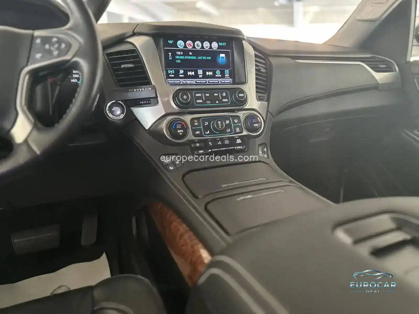 Chevrolet Suburban