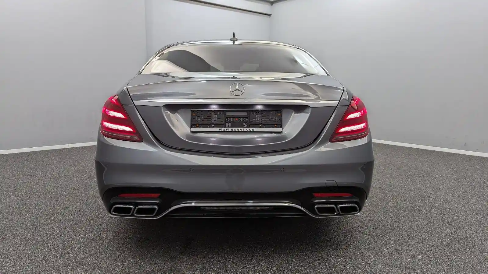 Mercedes-Benz S 63 AMG