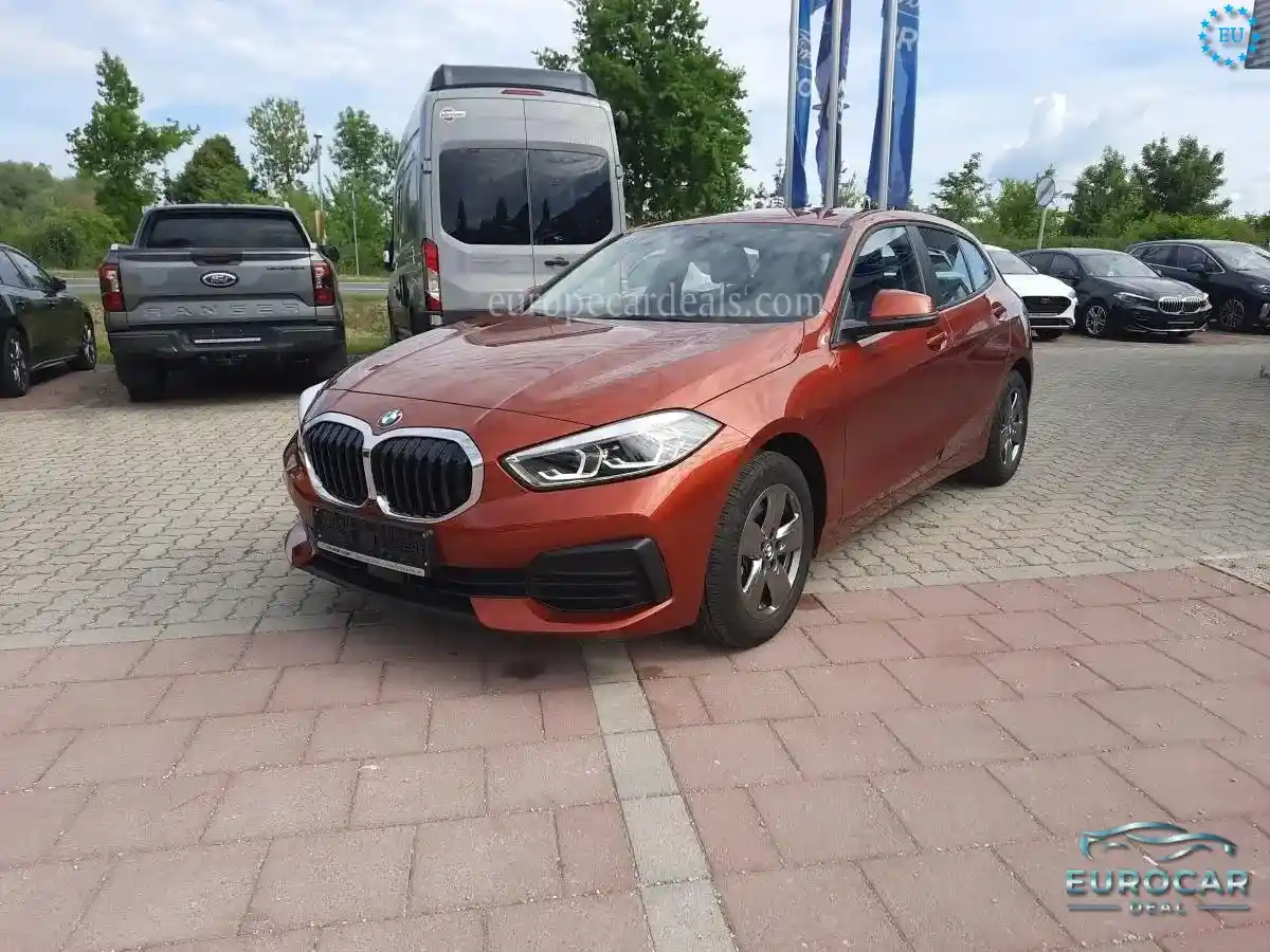BMW 118