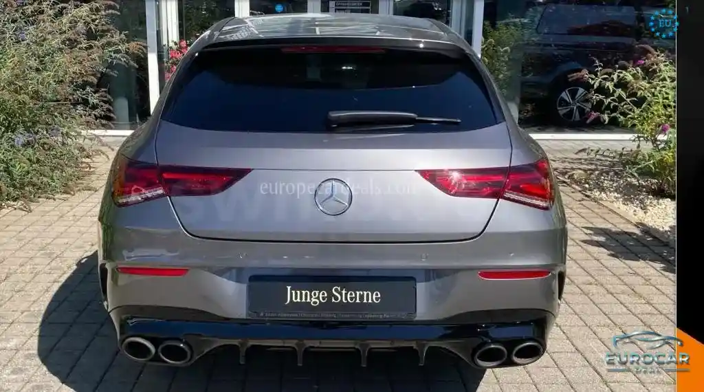 Mercedes-Benz CLA 45 AMG Shooting Brake