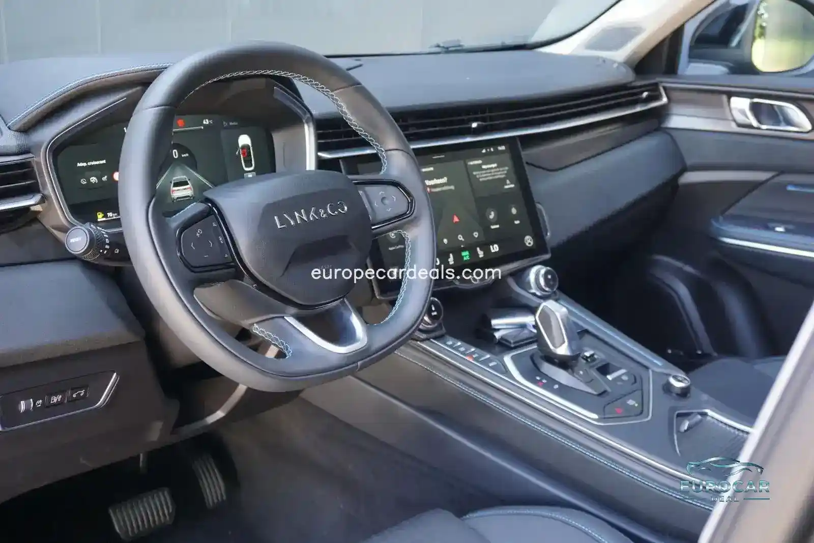 Lynk&Co 01