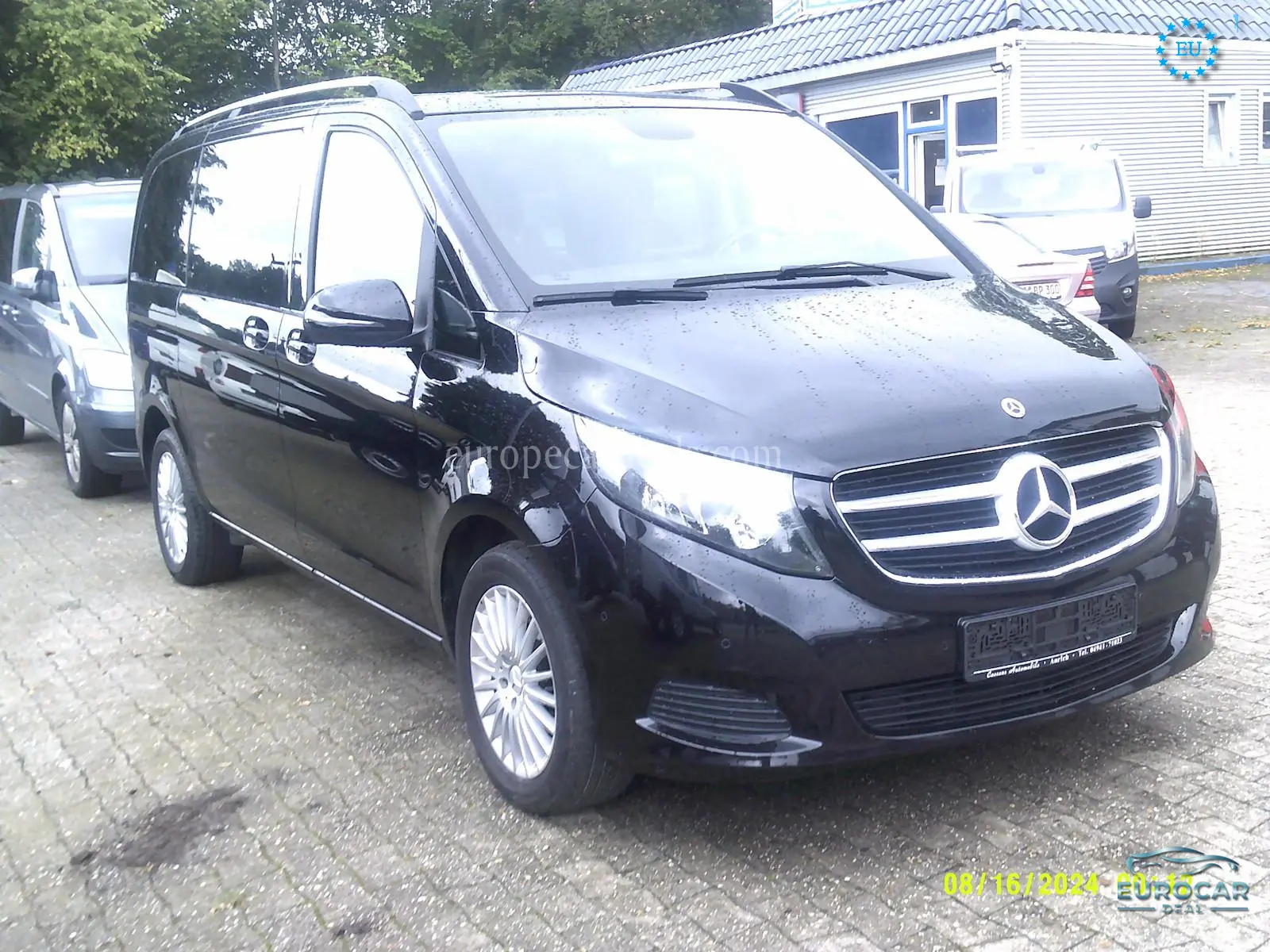 Mercedes-Benz V 220
