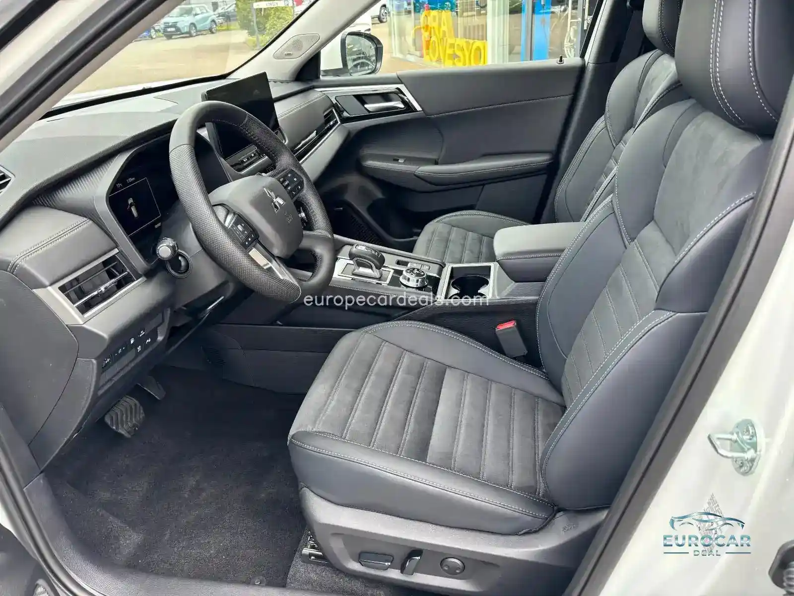 Mitsubishi Plug-in Hybrid Outlander