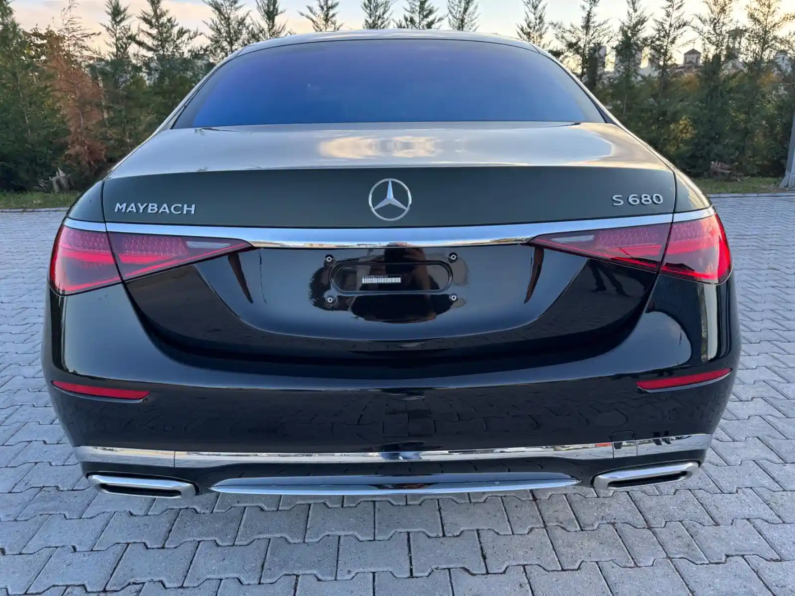 Mercedes-Benz S 680