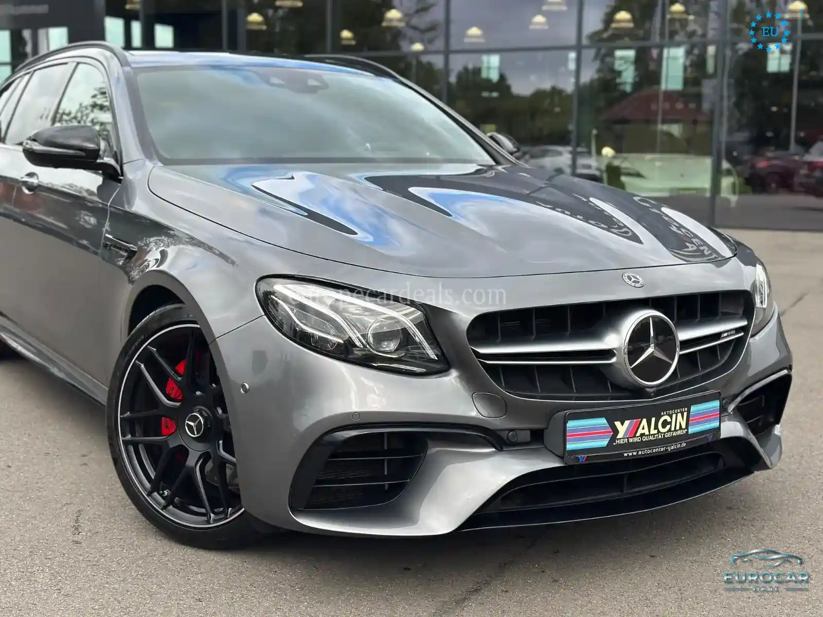 Mercedes-Benz E 63 AMG