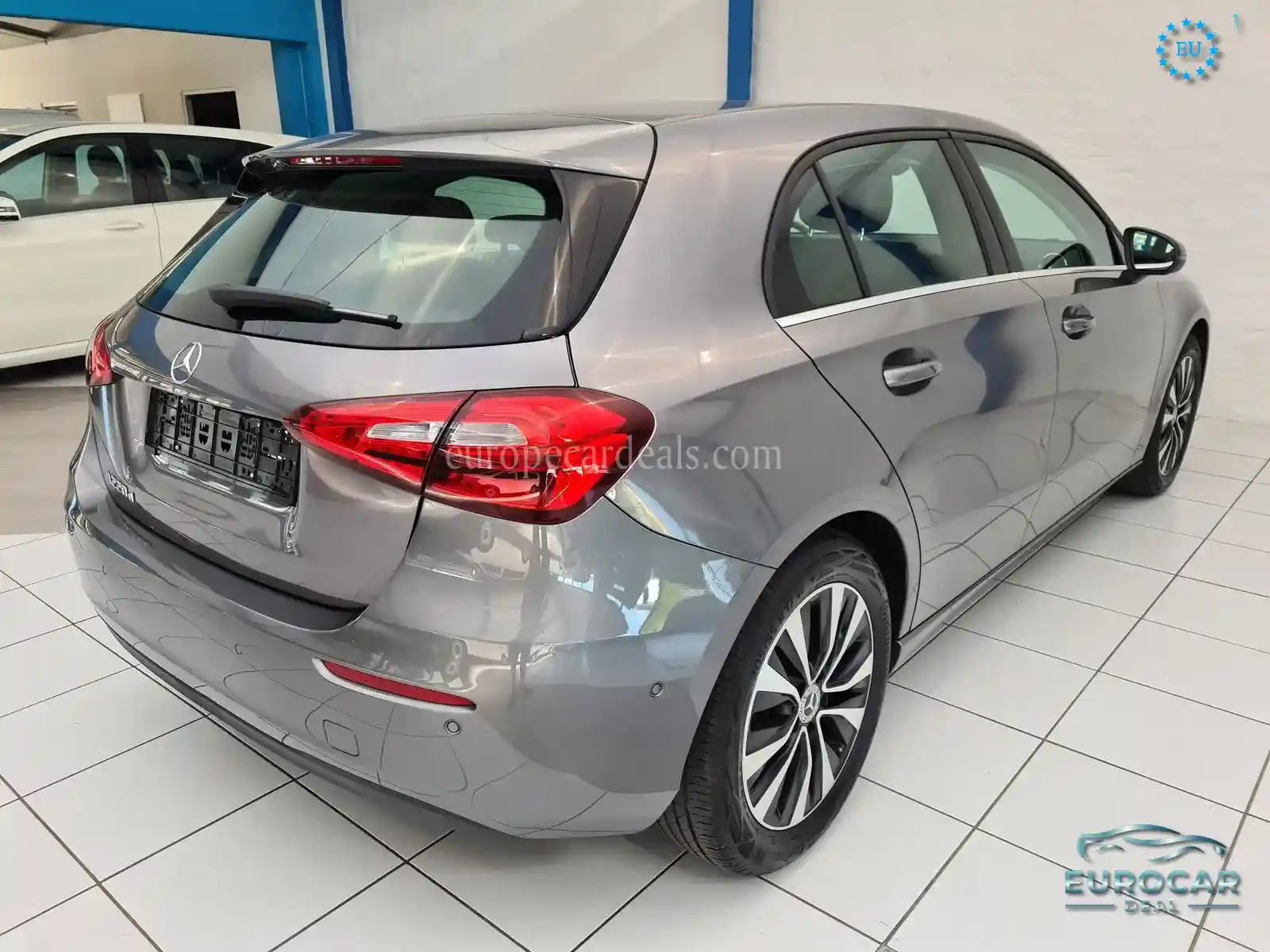 Mercedes-Benz A 220