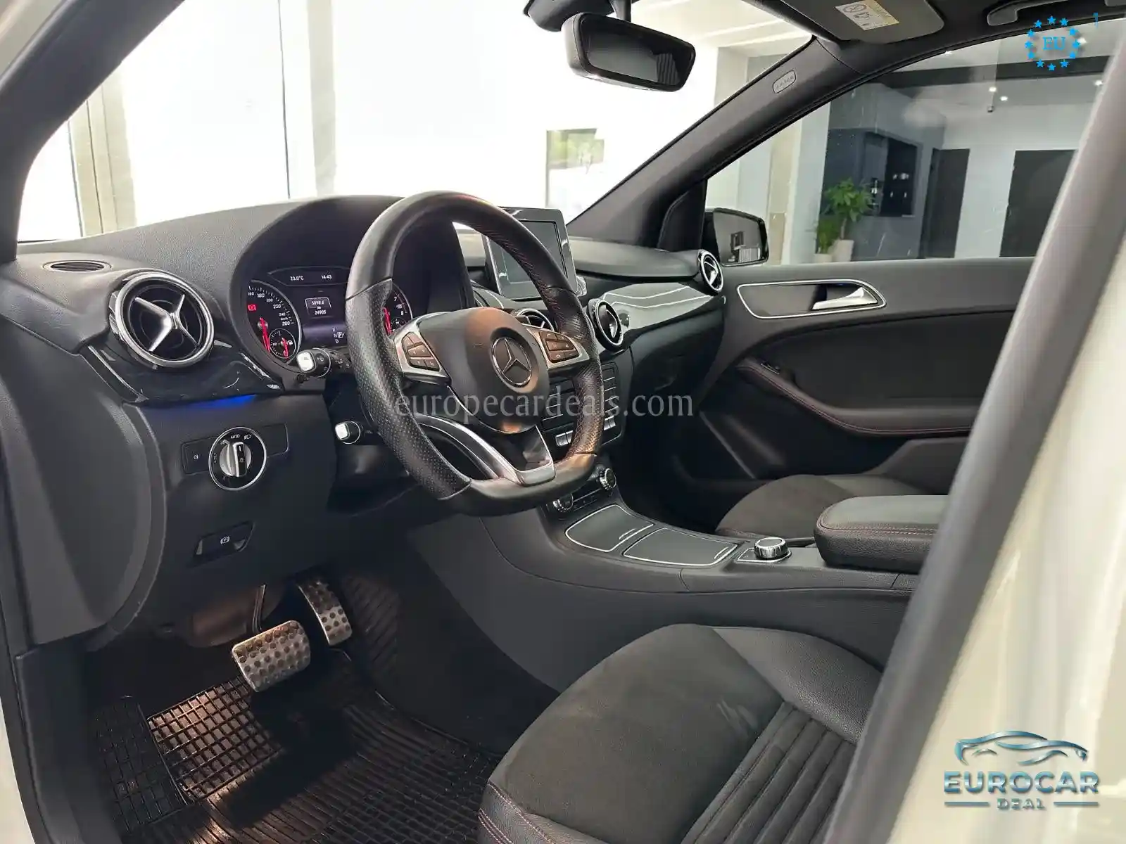 Mercedes-Benz B 200