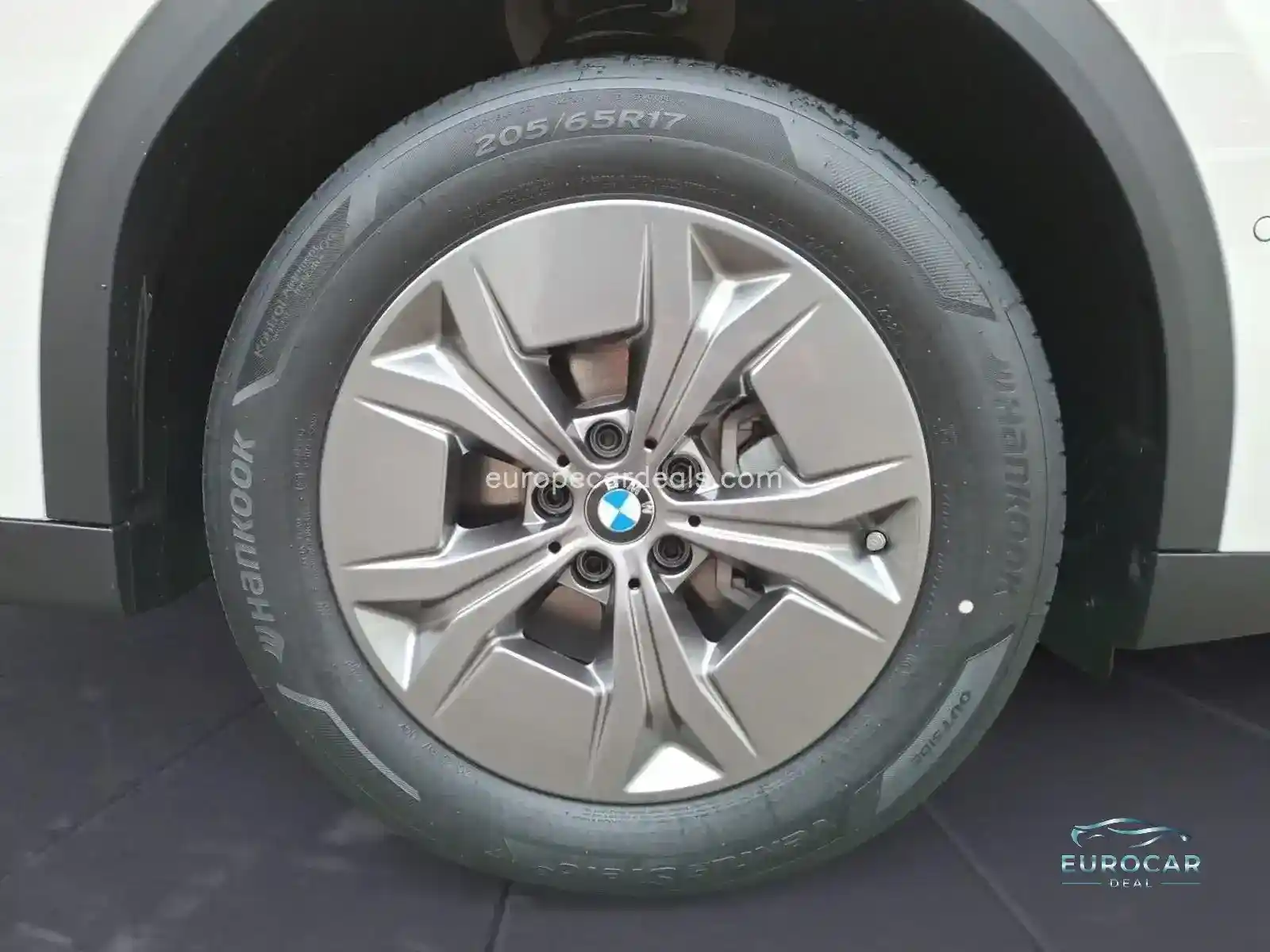 BMW iX2