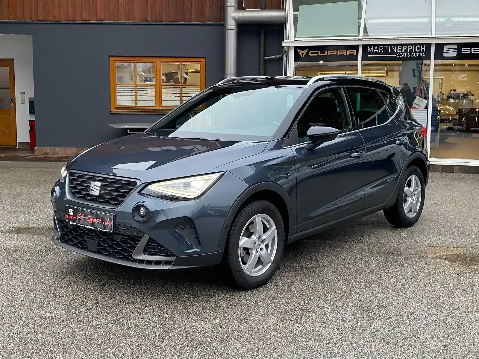 Seat Arona